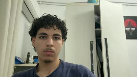 Snapshot of ghilassss chatting on February 14, 5:10 pm ghilassss online show from February 14, 5:10 pm