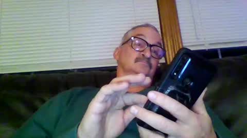 ghost2534 online show from December 31, 12:32 am