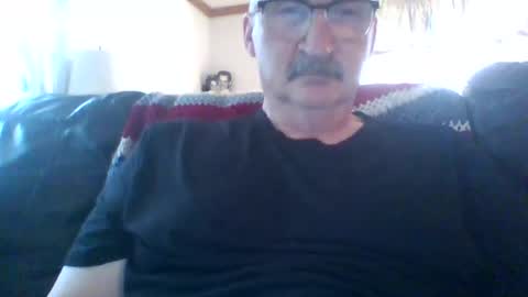 Snapshot of ghost2534 chatting on July 7, 11:36 am ghost2534 online show from July 7, 11:36 am