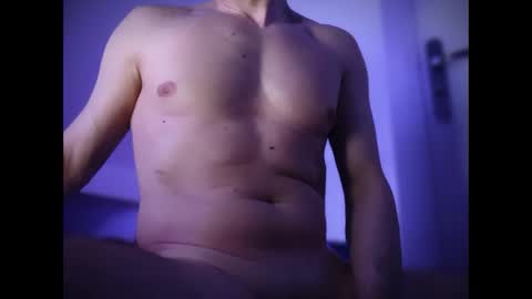 Snapshot of ghostdick_fr chatting on January 13, 9:42 pm ghostdick_fr online show from January 13, 9:42 pm