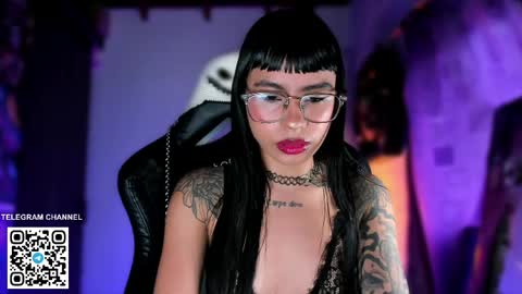 Snapshot of ghostlydolll chatting on May 29, 6:28 pm Sara online show from May 29, 6:28 pm