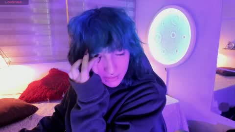 Allison  online show from April 21, 8:23 pm