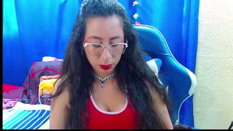 Snapshot of gia_leinn chatting on July 2, 4:13 pm Gia online show from July 2, 4:13 pm