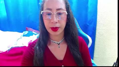 Snapshot of gia_leinn chatting on July 17, 3:29 pm Gia online show from July 17, 3:29 pm