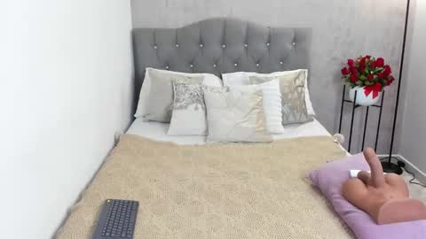 Gia online show from February 14, 5:21 pm