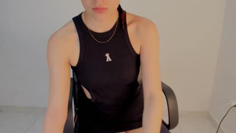 GIA WHITE Independet  online show from March 23, 9:30 pm