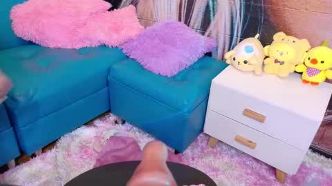 giaa rossi online show from February 3, 2:11 pm