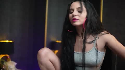  Gia  online show from January 31, 11:25 pm