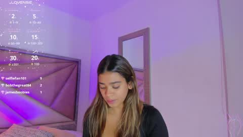 Snapshot of giafu chatting on May 19, 12:49 am Gia online show from May 19, 12:49 am