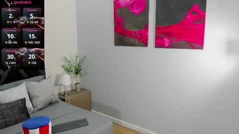Snapshot of gian_rossii chatting on July 4, 11:16 am GIAN online show from July 4, 11:16 am