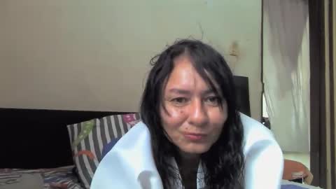 Snapshot of gianna165909 chatting on December 13, 4:49 pm gianna165909 online show from December 13, 4:49 pm