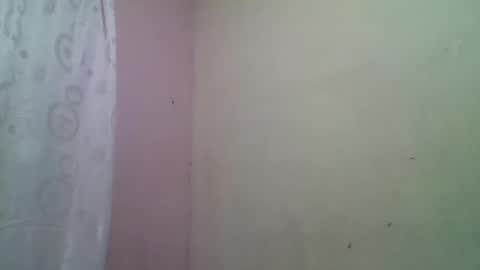 Snapshot of gianna165909 chatting on February 4, 2:28 am gianna165909 online show from February 4, 2:28 am