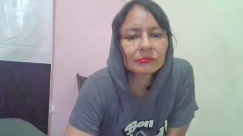 Snapshot of gianna165909 chatting on March 6, 2:41 am gianna165909 online show from March 6, 2:41 am