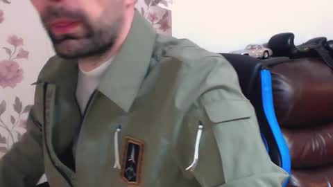 Snapshot of gianni_lion chatting on March 25, 6:36 pm Gianni online show from March 25, 6:36 pm