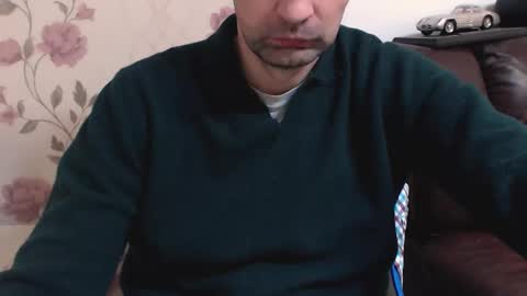 Snapshot of gianni_lion chatting on March 29, 4:07 pm Gianni online show from March 29, 4:07 pm