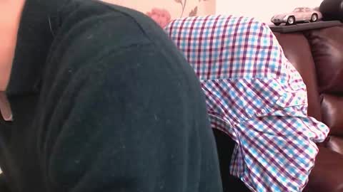 Snapshot of gianni_lion chatting on April 1, 11:55 am Gianni online show from April 1, 11:55 am