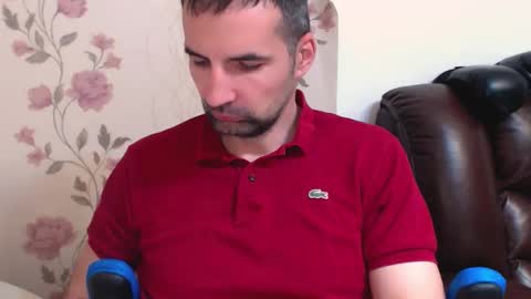 Snapshot of gianni_lion chatting on April 20, 3:48 pm Gianni online show from April 20, 3:48 pm