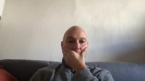 Snapshot of giannipaciotti chatting on March 8, 10:11 am giannipaciotti online show from March 8, 10:11 am