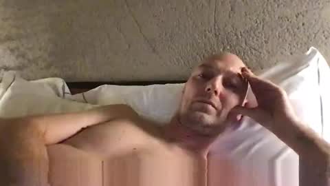 Snapshot of giannipaciotti chatting on December 17, 5:30 pm giannipaciotti online show from December 17, 5:30 pm