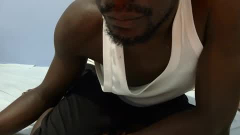 giant_couple online show from June 10, 2:12 am