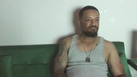 Snapshot of gifted_bucknasty chatting on June 22, 11:57 pm Gifted online show from June 22, 11:57 pm