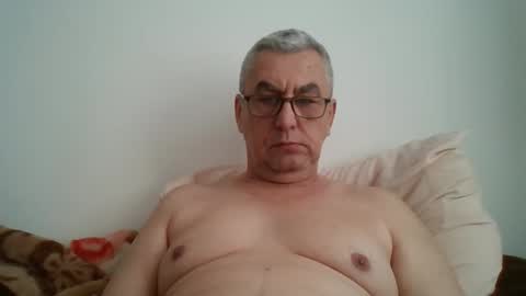 gigi1970 online show from March 26, 10:32 am