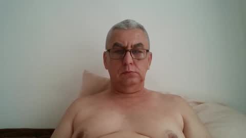 Snapshot of gigi1970 chatting on May 2, 12:54 pm gigi1970 online show from May 2, 12:54 pm