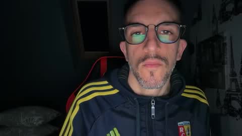 Gigi online show from February 28, 4:57 am