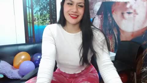 Gigi 3 online show from March 29, 4:51 pm
