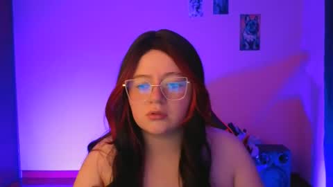 Snapshot of gigi_hart7 chatting on April 14, 2:39 am Gigi hart online show from April 14, 2:39 am