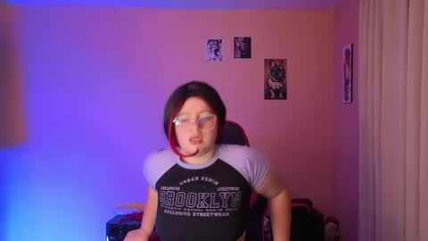 Snapshot of gigi_hart7 chatting on May 14, 6:20 am Gigi hart online show from May 14, 6:20 am