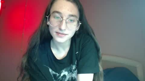 Gigi online show from November 9, 7:45 pm