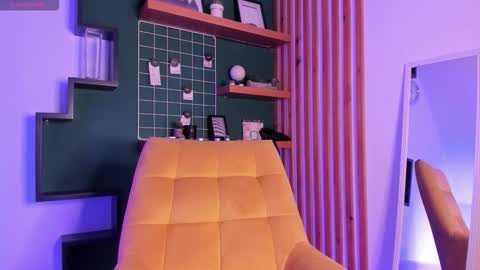 GIGI online show from January 16, 11:42 pm