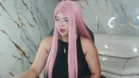 Gigi online show from November 23, 2:55 am