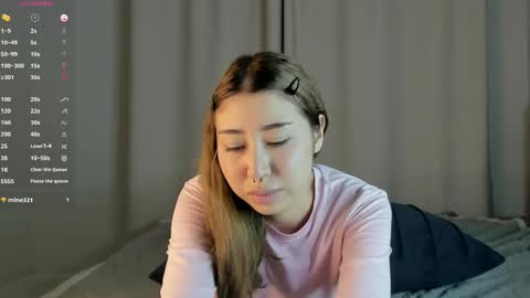Snapshot of gigimeii chatting on April 27, 2:26 pm Jany online show from April 27, 2:26 pm
