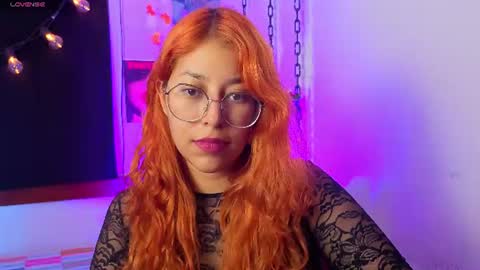 Snapshot of gigimooon chatting on June 14, 2:57 am gigimooon online show from June 14, 2:57 am
