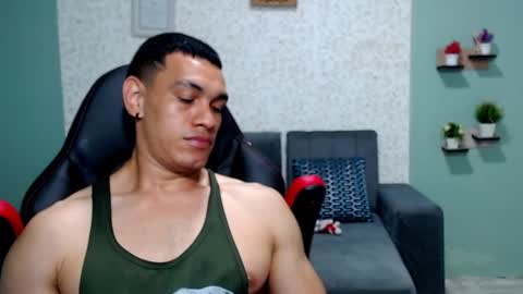 Snapshot of gilbert_marquez chatting on January 6, 5:49 pm GILBERT online show from January 6, 5:49 pm