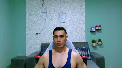 Snapshot of gilbert_marquez chatting on February 15, 5:39 pm GILBERT online show from February 15, 5:39 pm