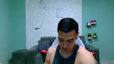 Snapshot of gilbert_marquez chatting on February 19, 11:06 am GILBERT online show from February 19, 11:06 am