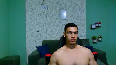 Snapshot of gilbert_marquez chatting on February 28, 3:26 pm GILBERT online show from February 28, 3:26 pm