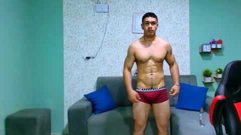 Snapshot of gilbert_marquez chatting on March 5, 11:06 am GILBERT online show from March 5, 11:06 am