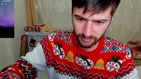 Snapshot of gilbertogonzales chatting on December 6, 2:17 pm gilbertogonzales online show from December 6, 2:17 pm