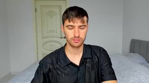 Snapshot of gilbertogonzales chatting on September 19, 6:59 am gilbertogonzales online show from September 19, 6:59 am