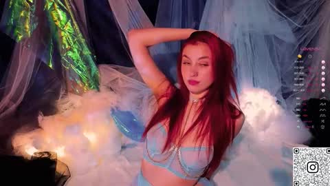 Stacy online show from November 16, 7:08 pm