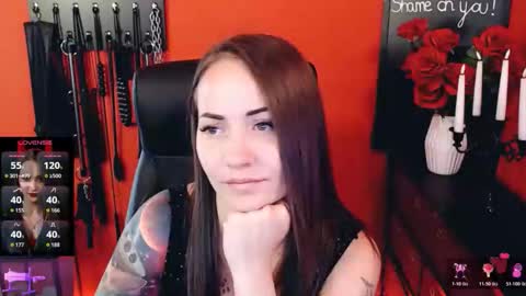 Snapshot of gina_hotlick chatting on May 15, 4:30 am gina_hotlick online show from May 15, 4:30 am