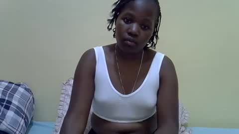 Snapshot of gina_sassy chatting on February 4, 9:20 pm Adiliah online show from February 4, 9:20 pm