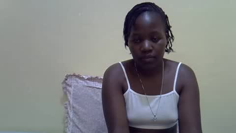 Snapshot of gina_sassy chatting on February 8, 6:50 am Adiliah online show from February 8, 6:50 am