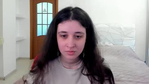 Kate online show from April 7, 9:43 am