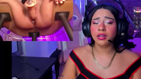 Gina online show from November 3, 2:46 am