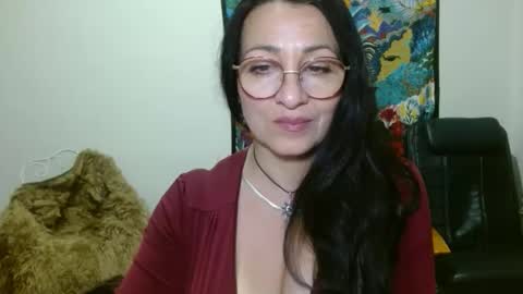GinaONeon online show from March 30, 7:04 pm